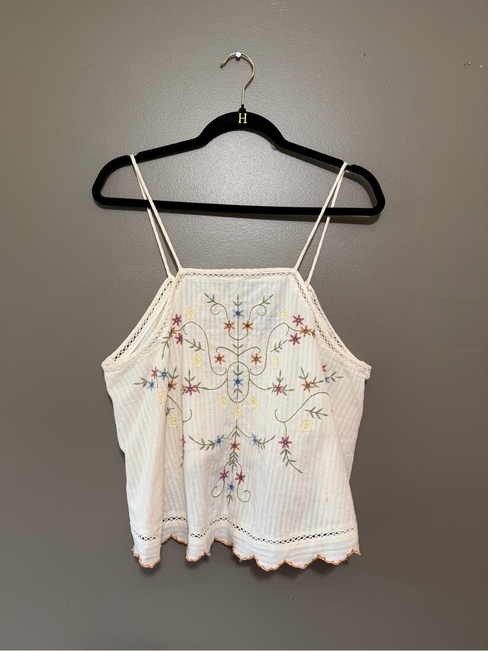 American Eagle Outfitters White Embroidered Floral Spaghetti-Strap Cami